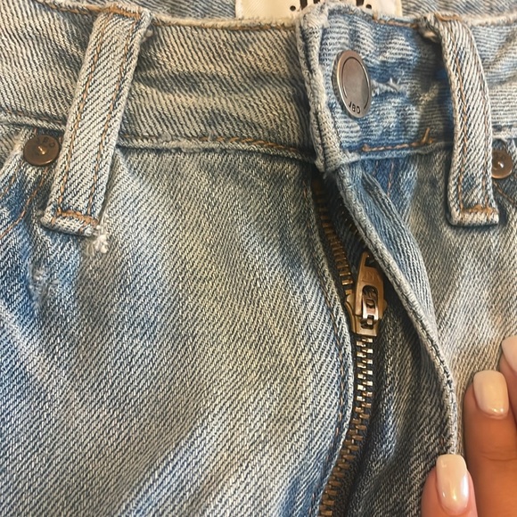 Just Black Denim size 28 high waisted jeans. - Picture 3 of 11